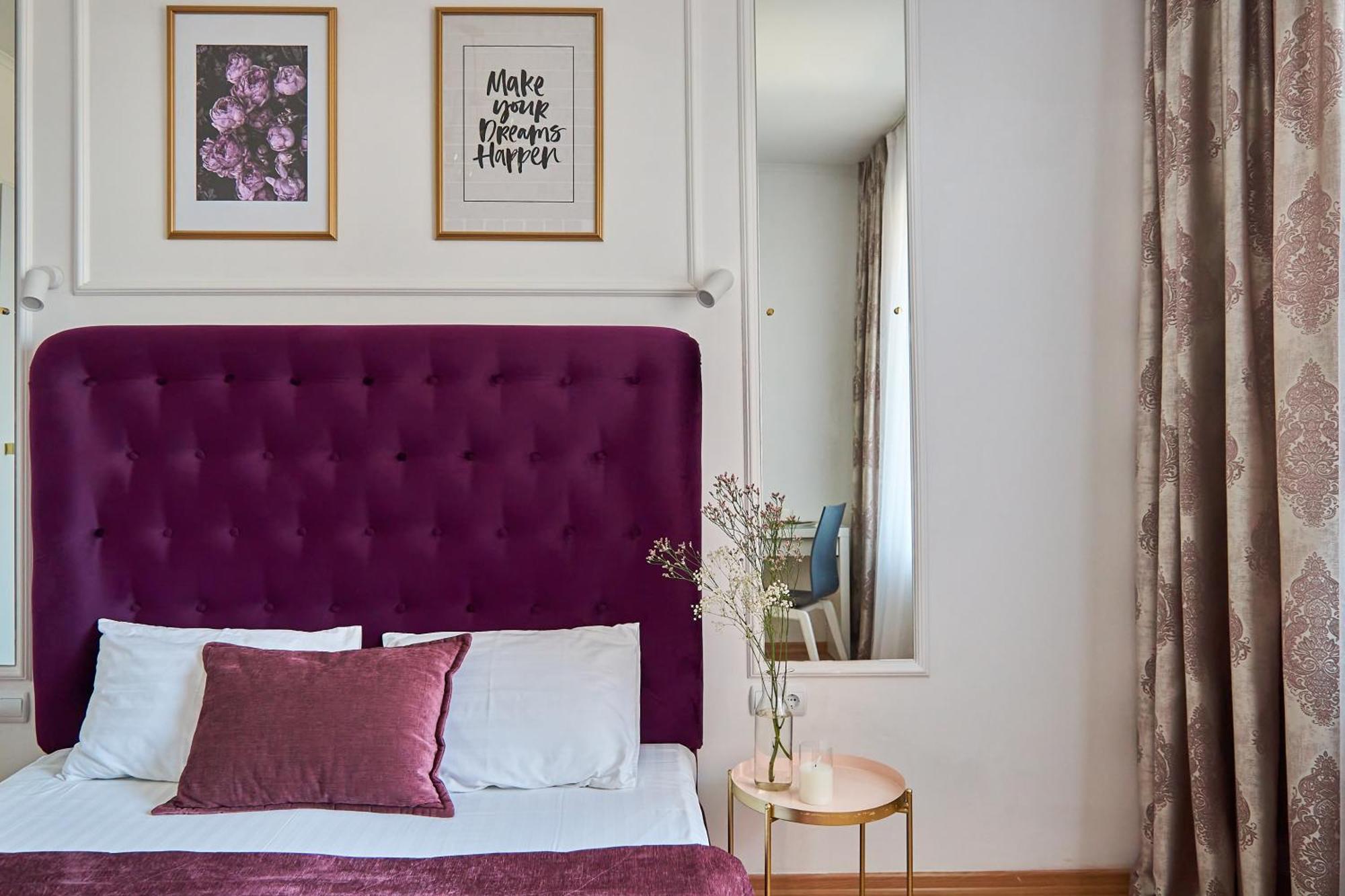 Lux Apartment Mukacheve Ngoại thất bức ảnh
