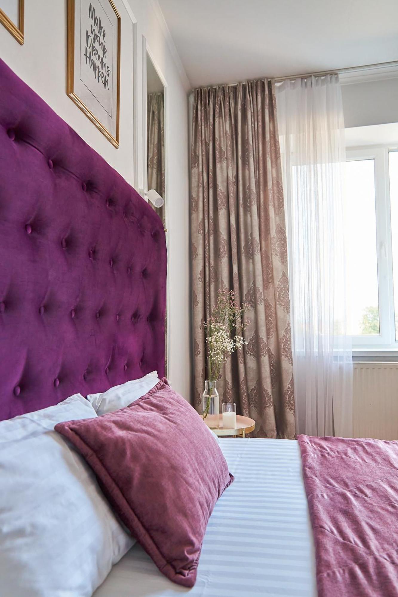 Lux Apartment Mukacheve Ngoại thất bức ảnh